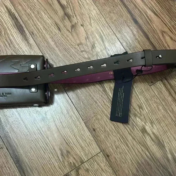 ⭐️HOST PICK⭐️ BNWT Rag & Bone Atlas belt  bag in Olive colour - Picture 9 of 9